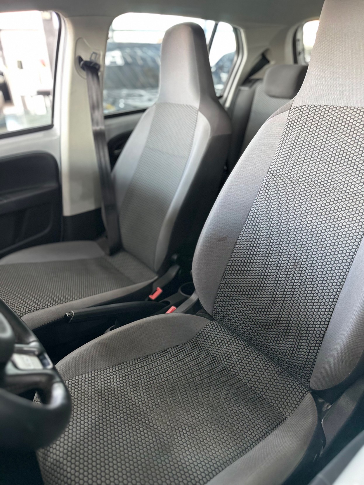 UP 1.0 TSI MOVE UP 12V