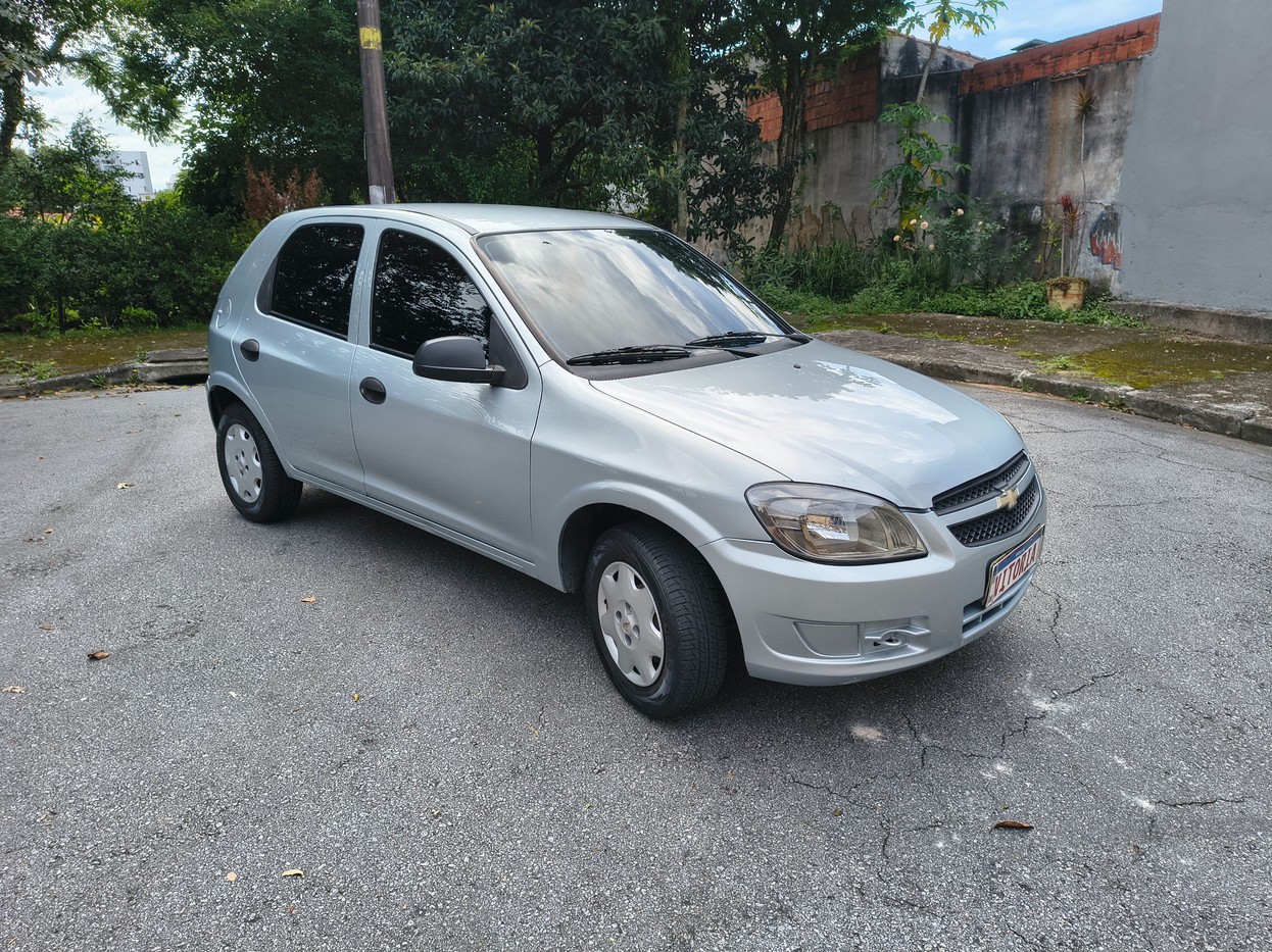CELTA 1.0 MPFI LS 8V