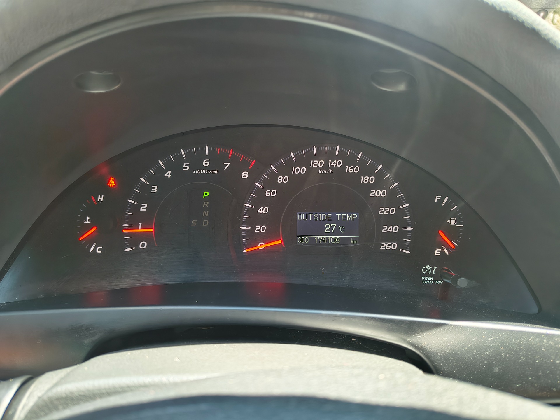 TOYOTA CAMRY