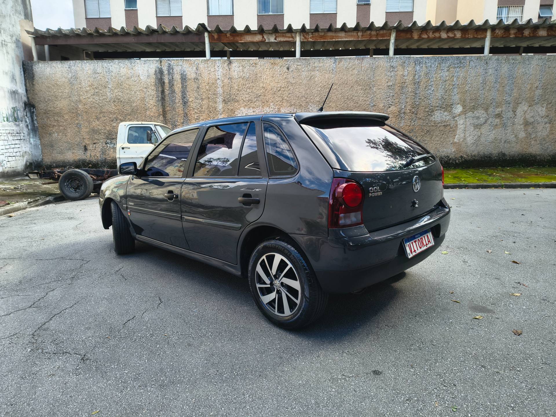 VOLKSWAGEN GOL
