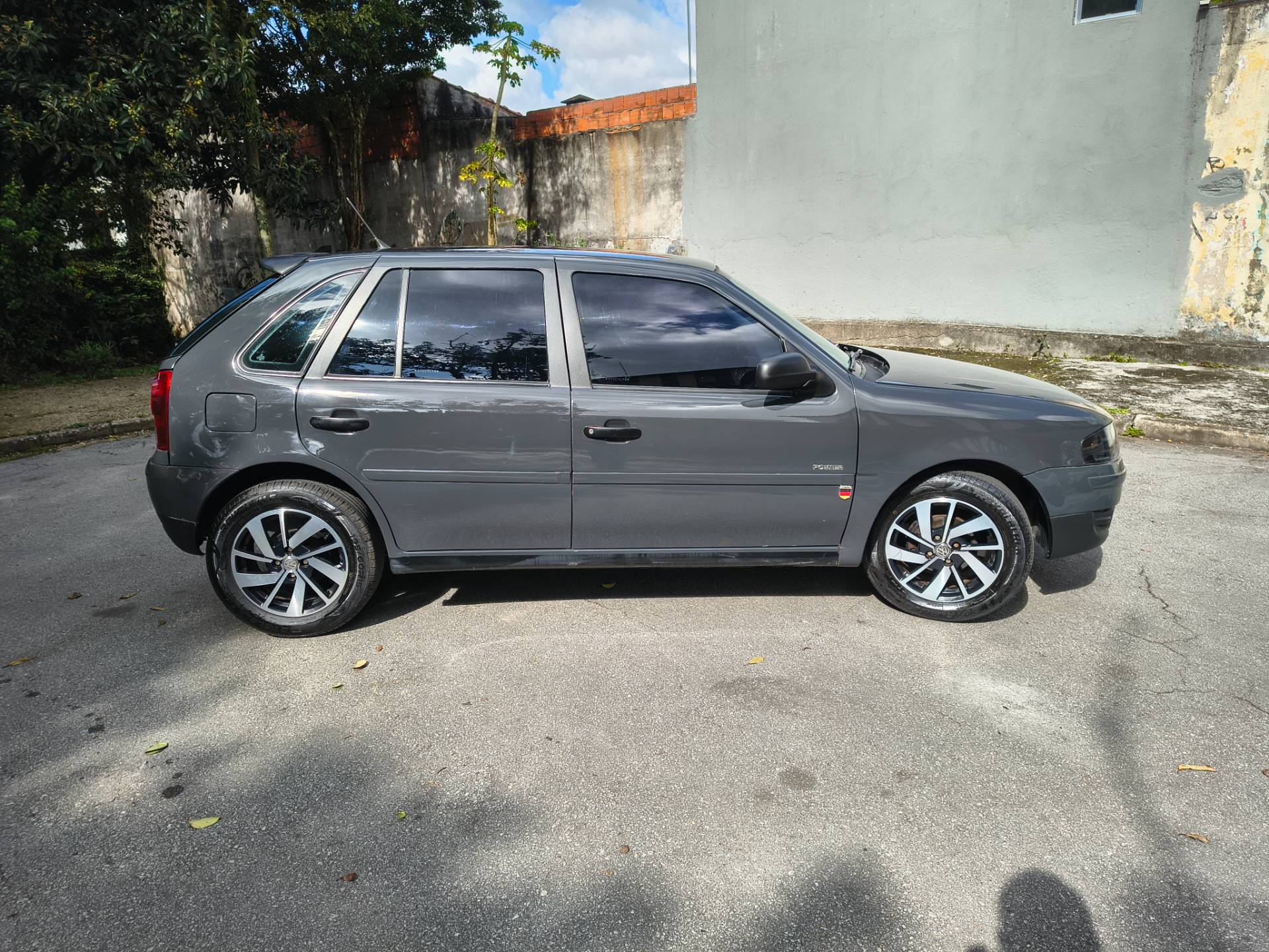 VOLKSWAGEN GOL