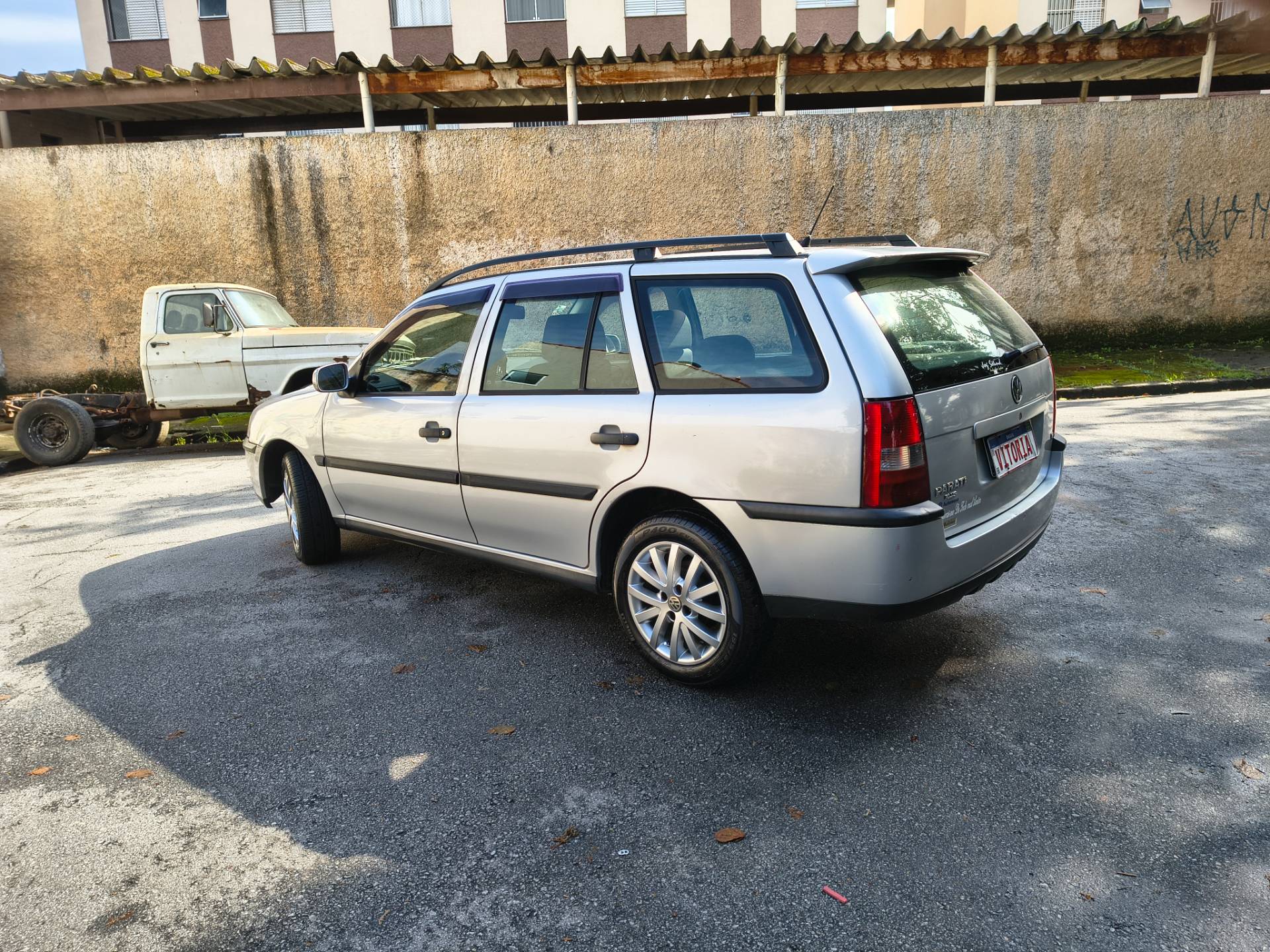 VOLKSWAGEN PARATI