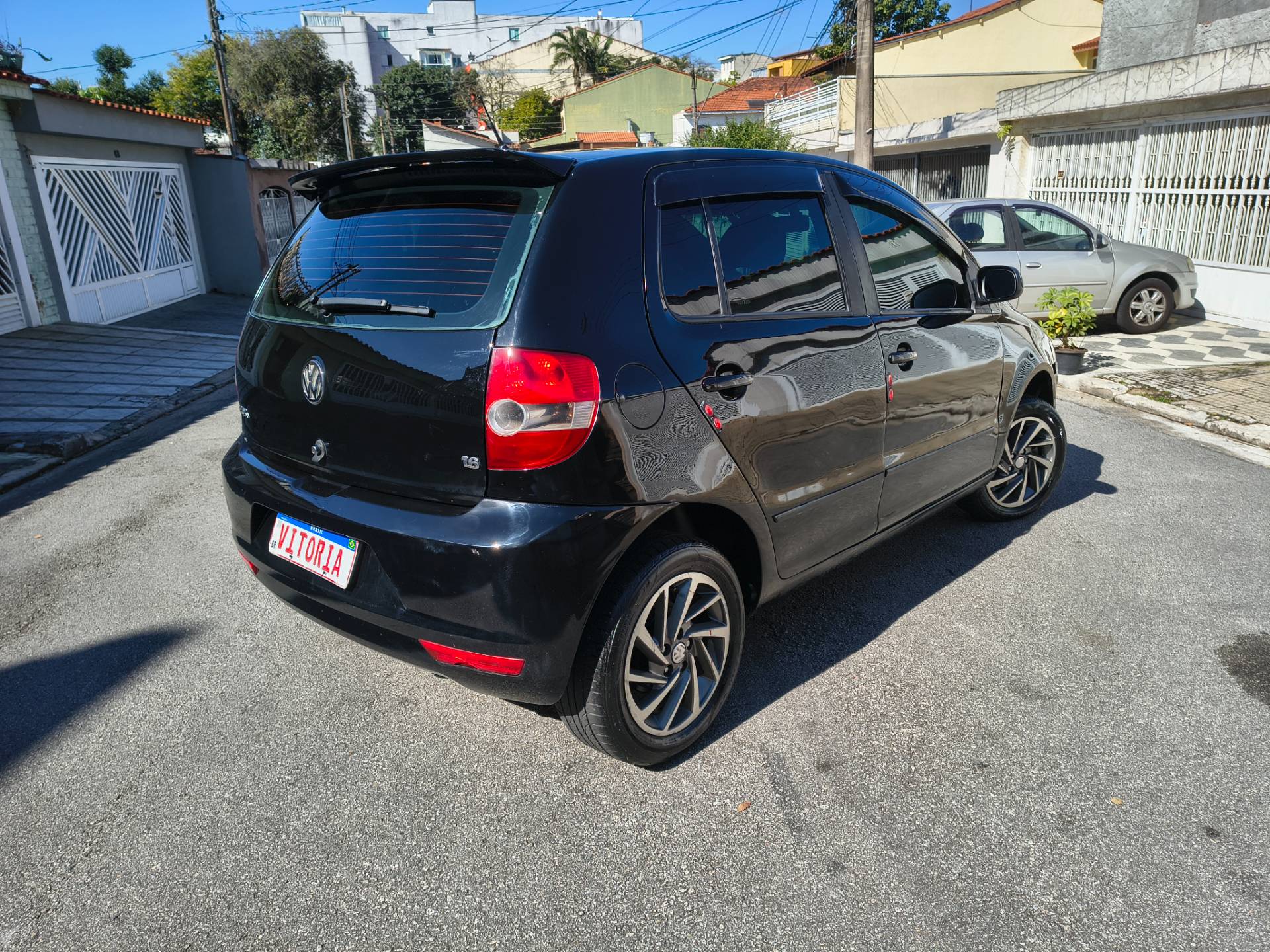 VOLKSWAGEN FOX