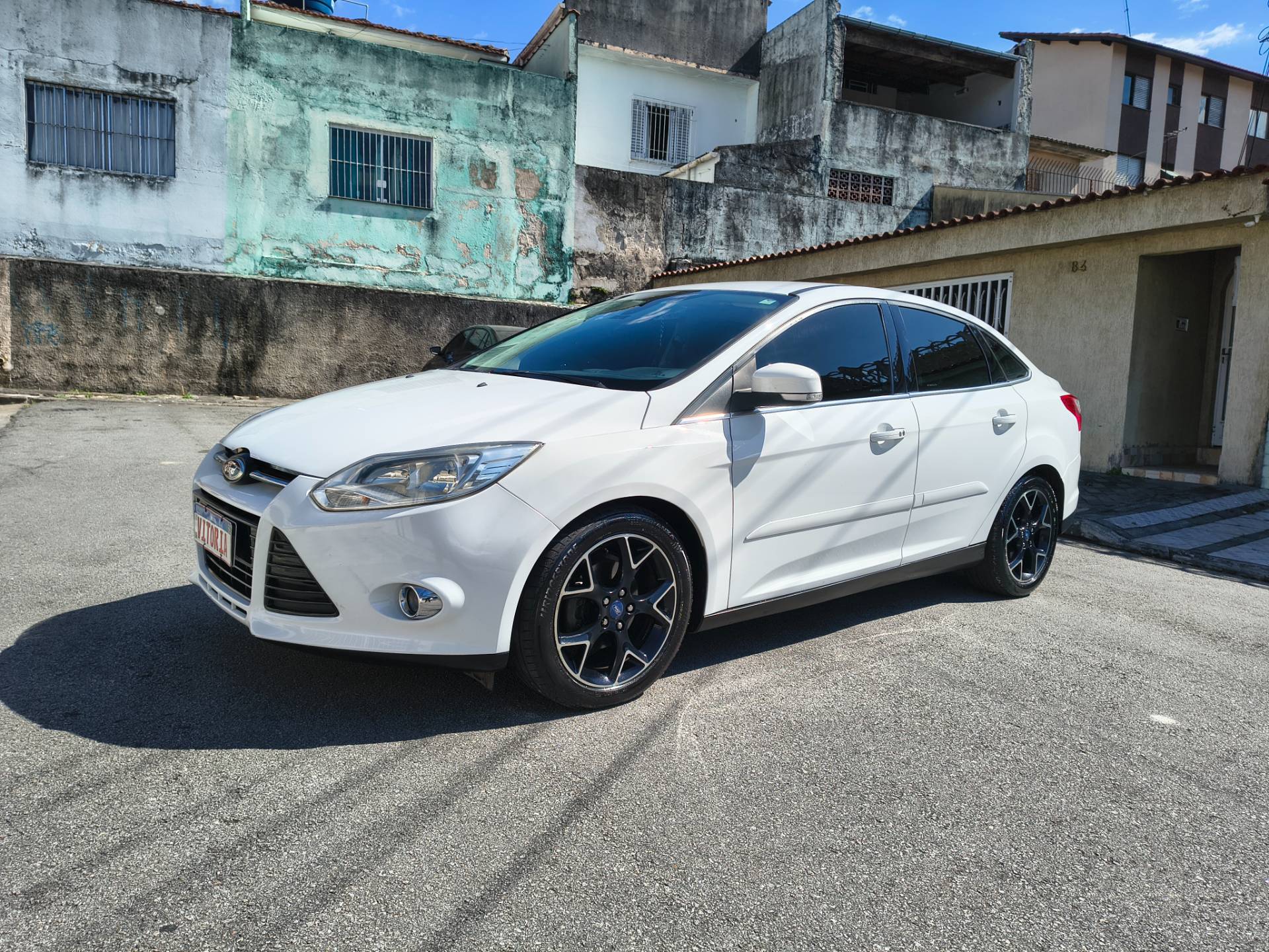 FORD FOCUS