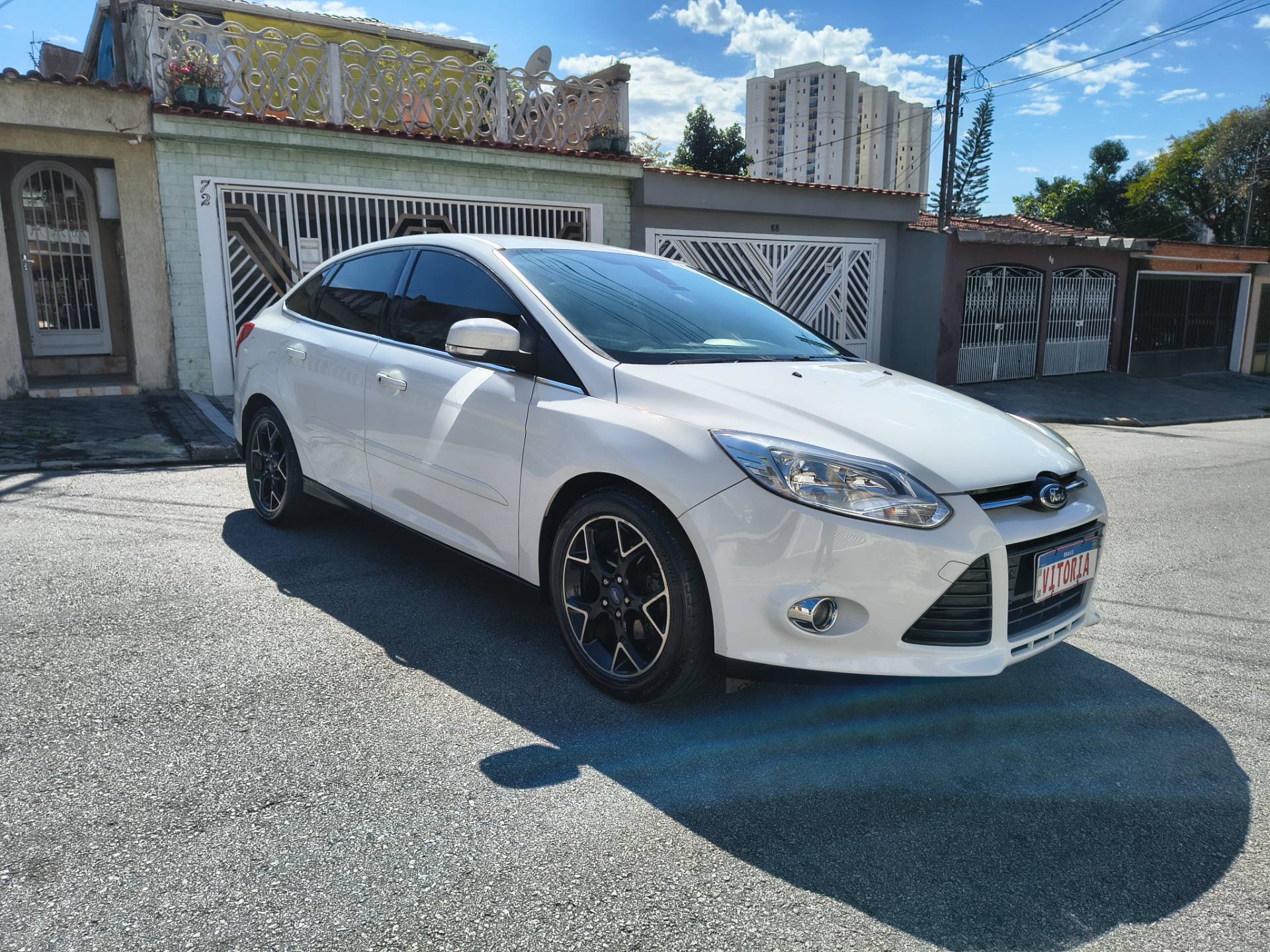 FORD FOCUS