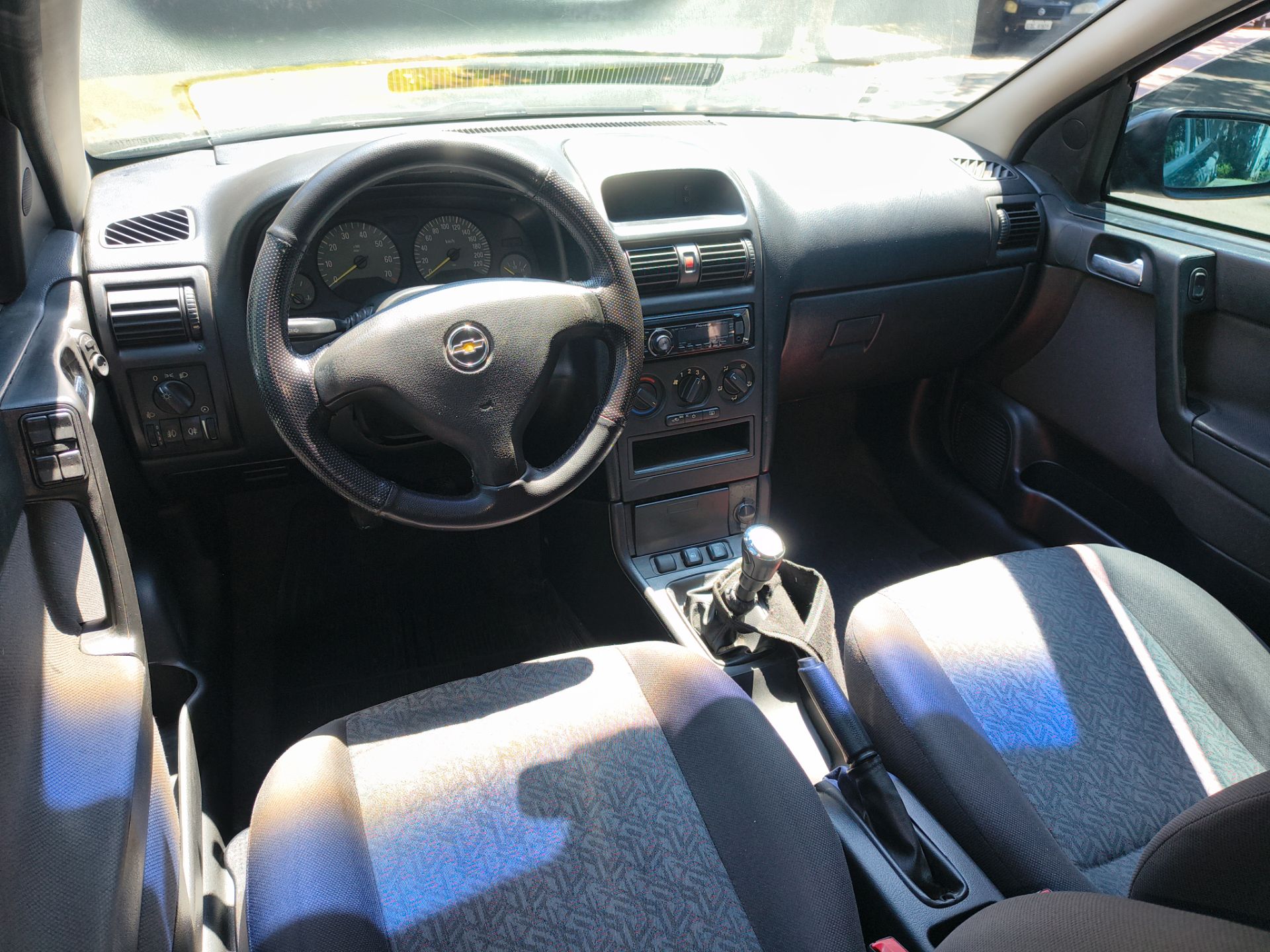 CHEVROLET ASTRA