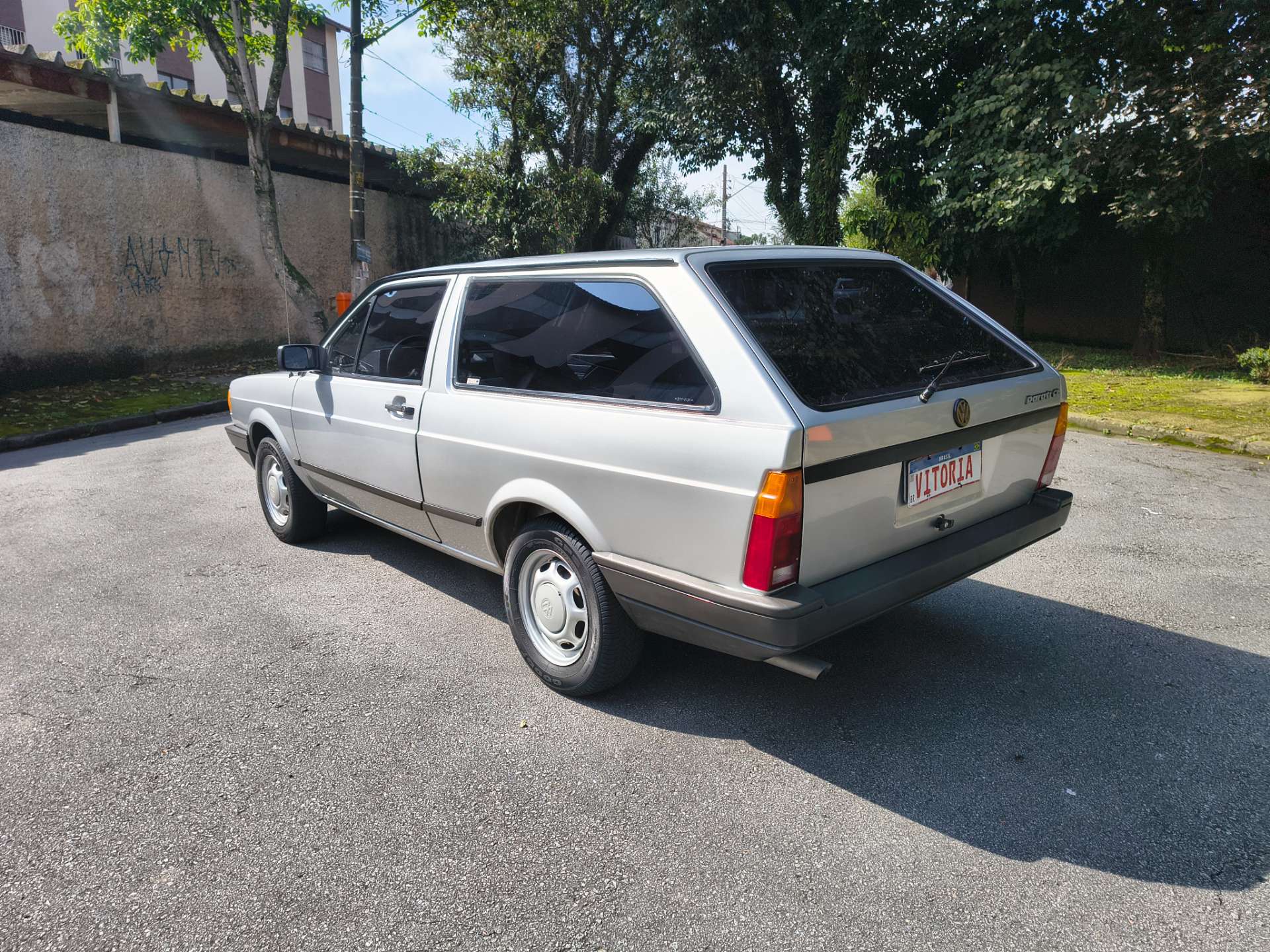 VOLKSWAGEN PARATI