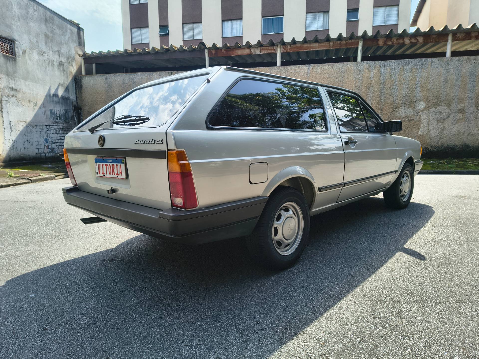 VOLKSWAGEN PARATI