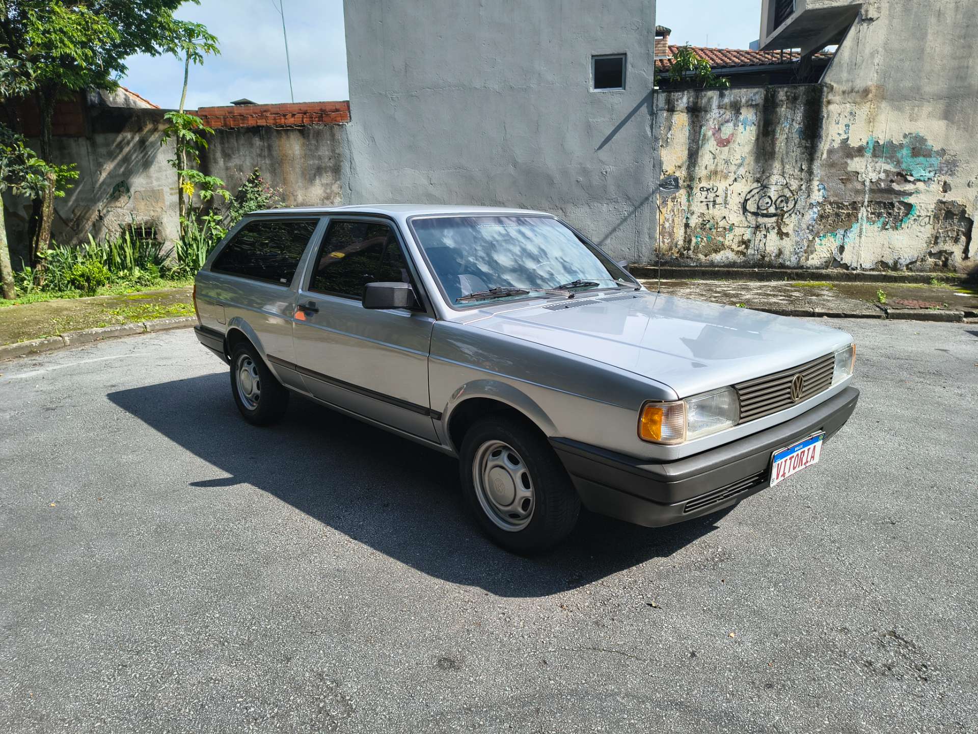 VOLKSWAGEN PARATI