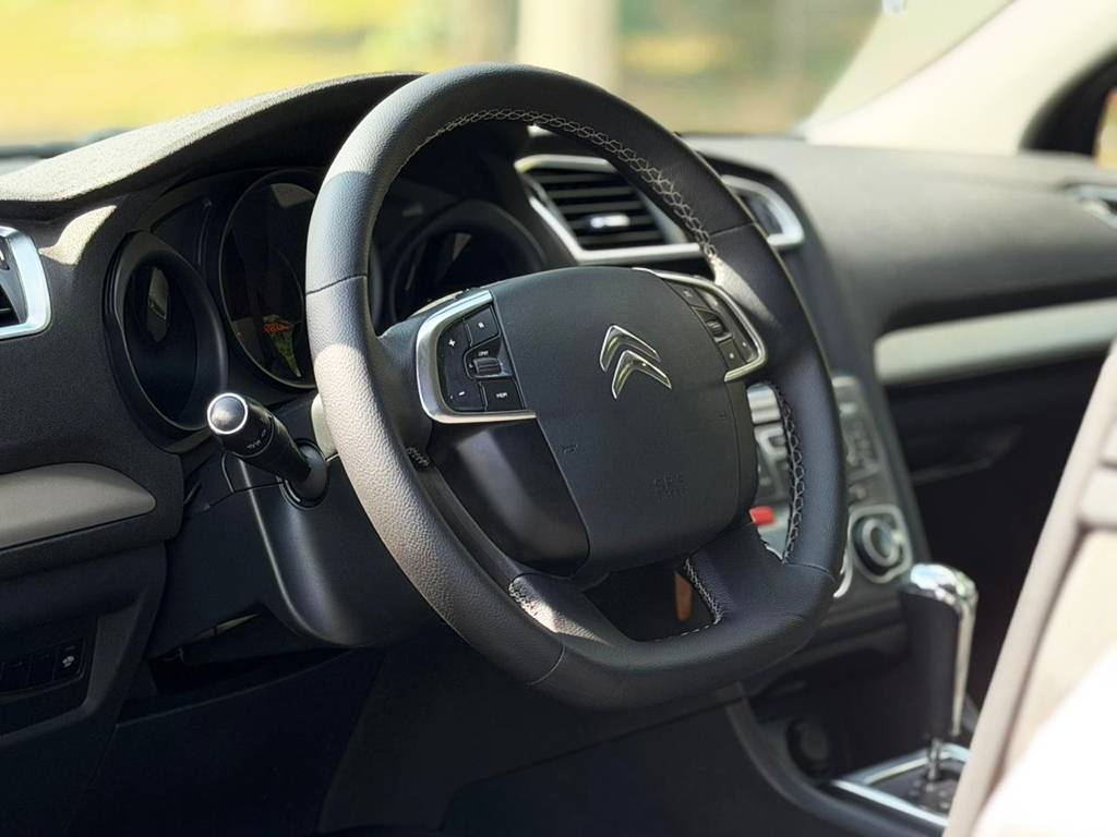 CITROEN C4 LOUNGE