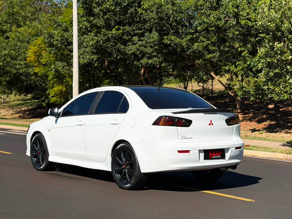 MITSUBISHI LANCER