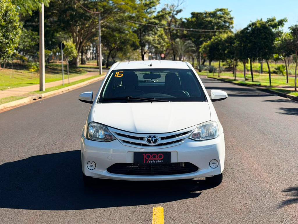 TOYOTA ETIOS