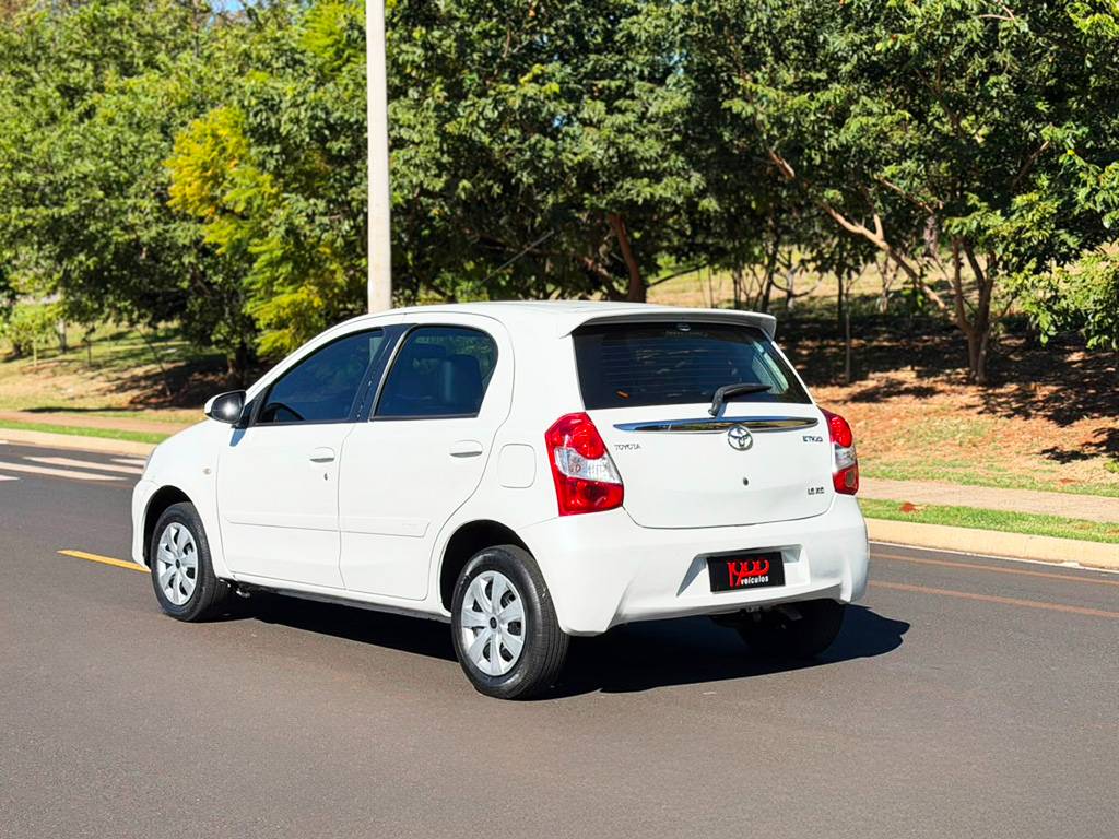 TOYOTA ETIOS