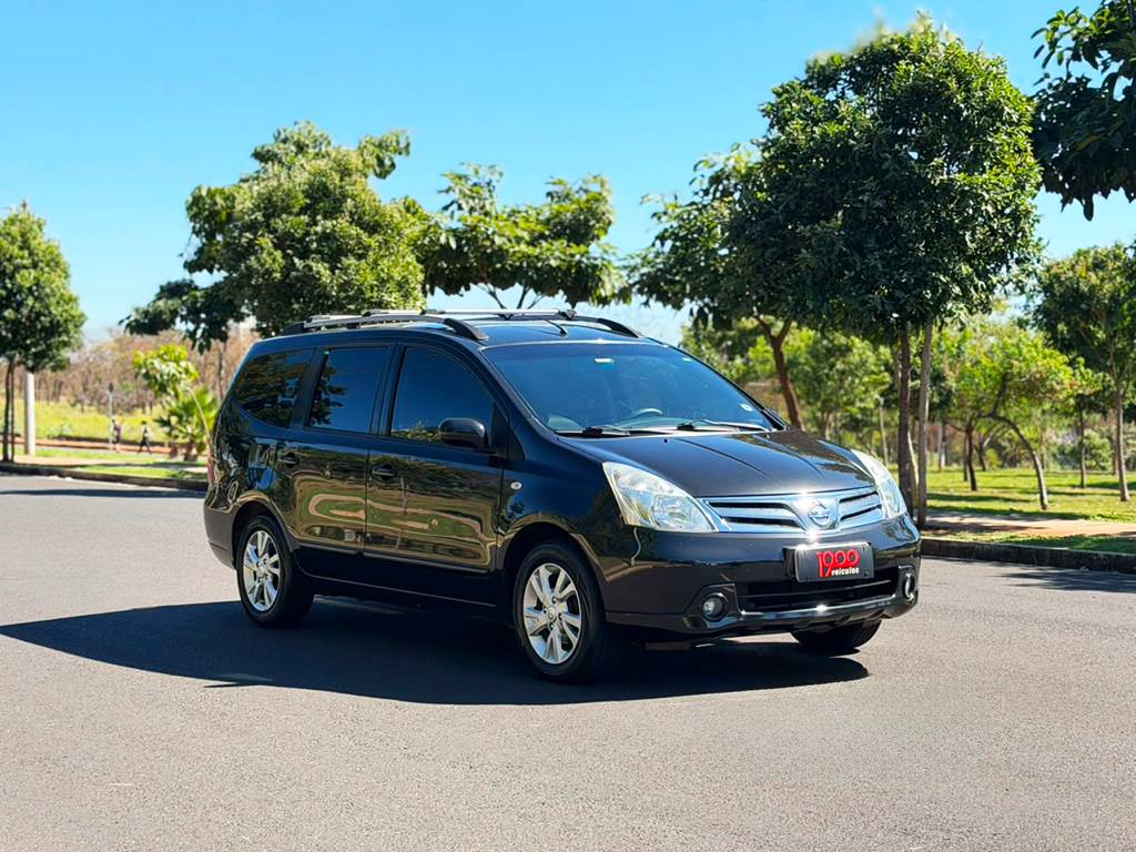 NISSAN GRAND LIVINA