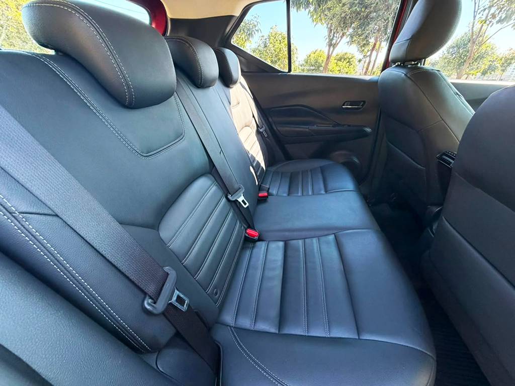 NISSAN KICKS