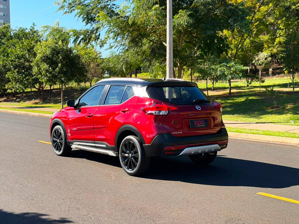 NISSAN KICKS