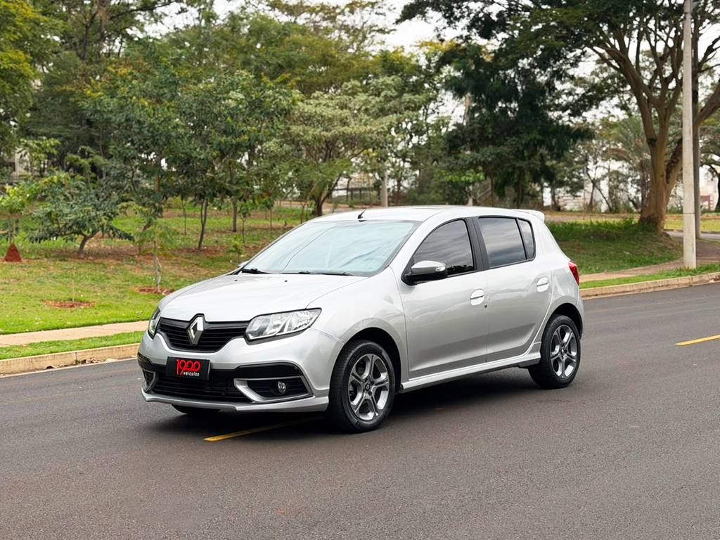 RENAULT SANDERO