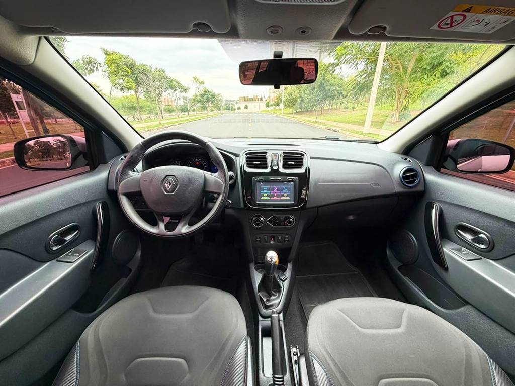 RENAULT SANDERO