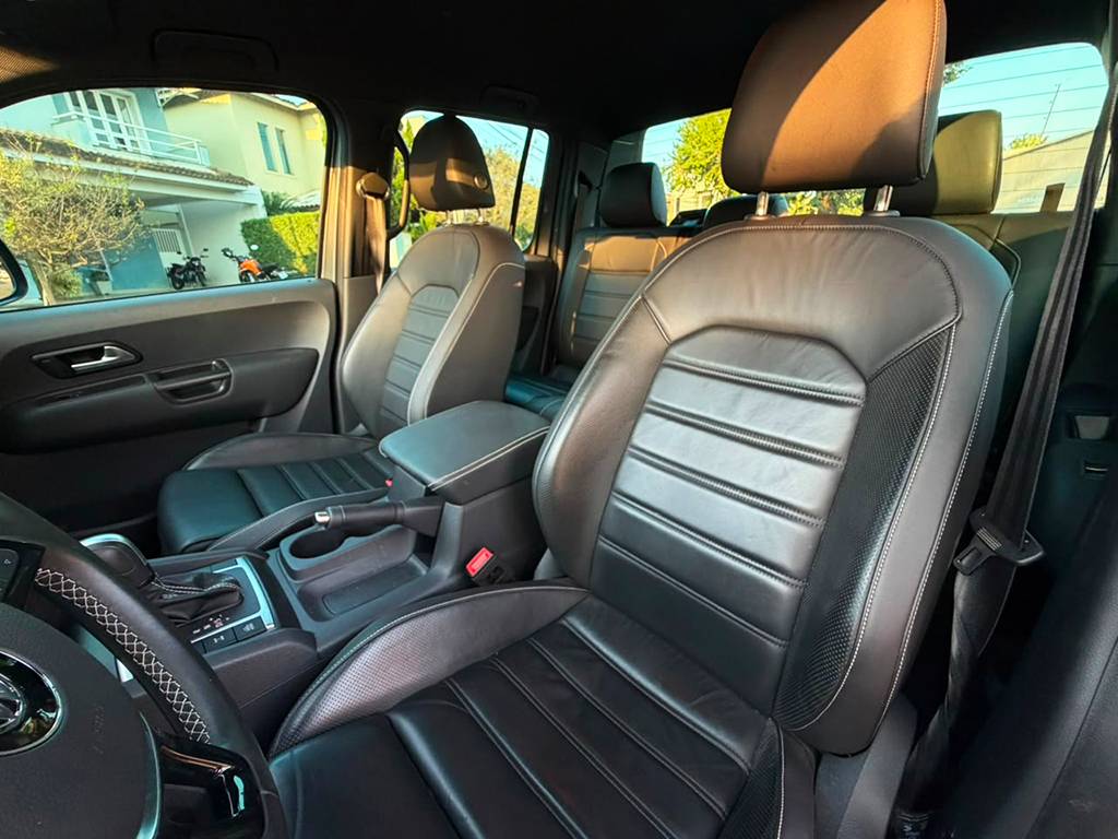VOLKSWAGEN AMAROK