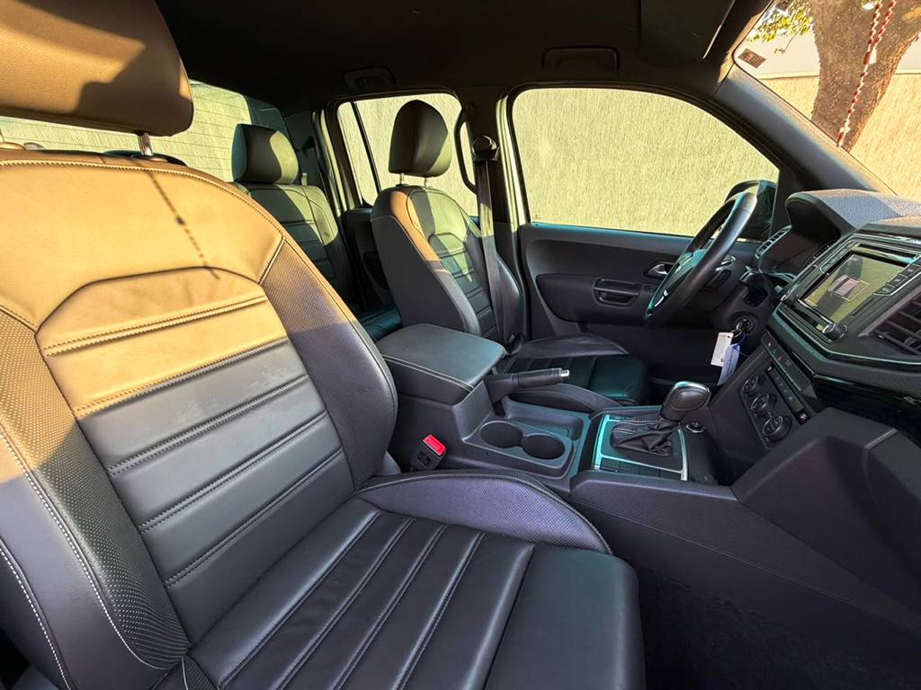 VOLKSWAGEN AMAROK