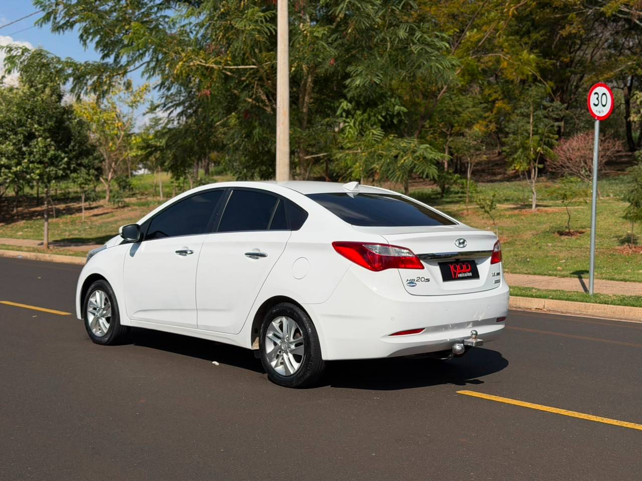 HYUNDAI HB20S