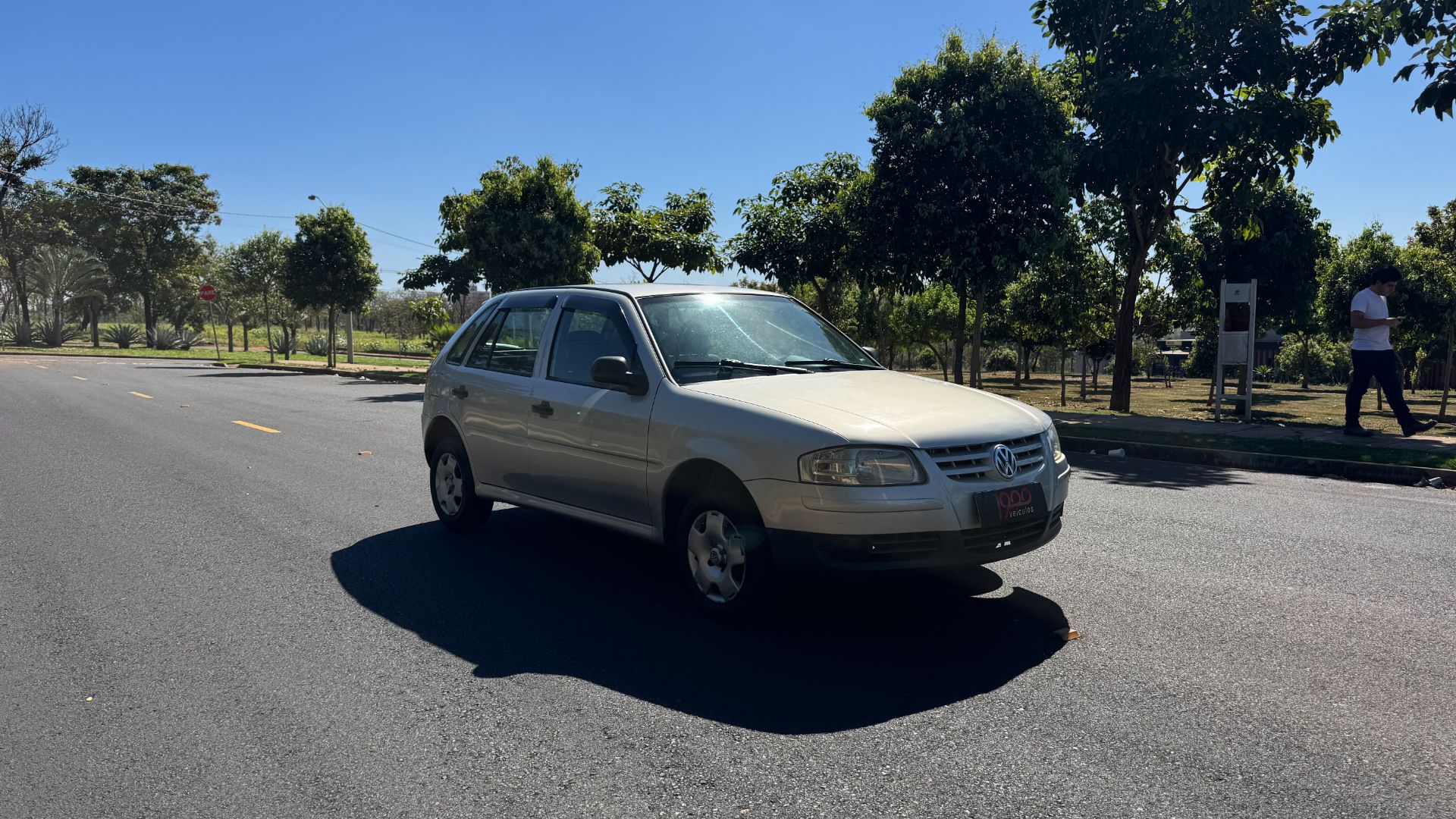 VOLKSWAGEN GOL