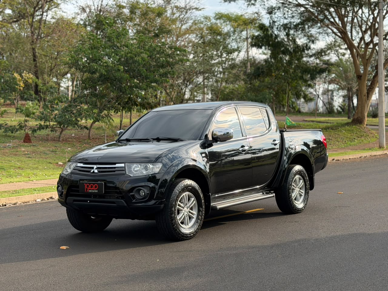 MITSUBISHI L200 TRITON