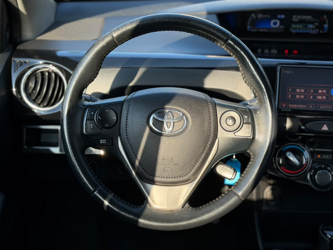 TOYOTA ETIOS