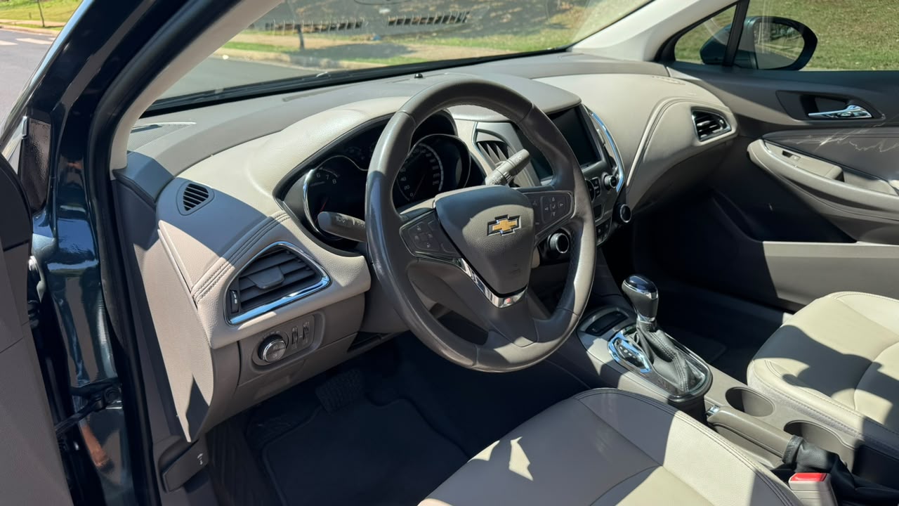 CHEVROLET CRUZE