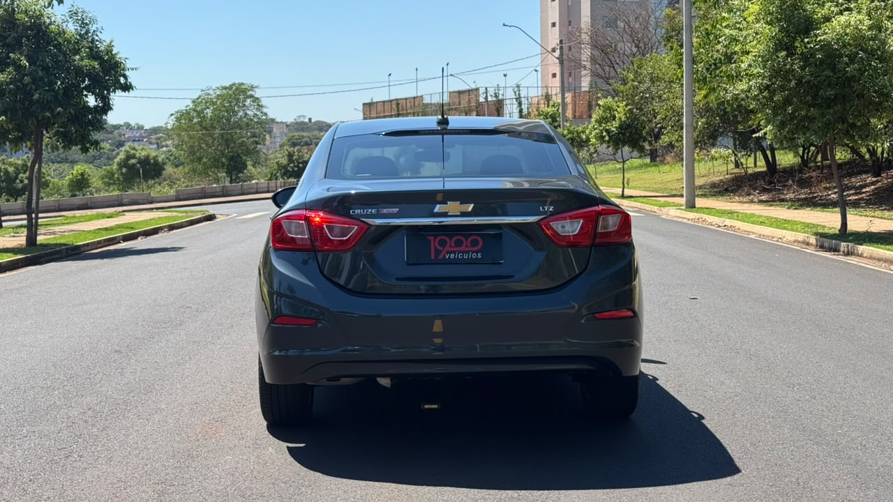 CHEVROLET CRUZE