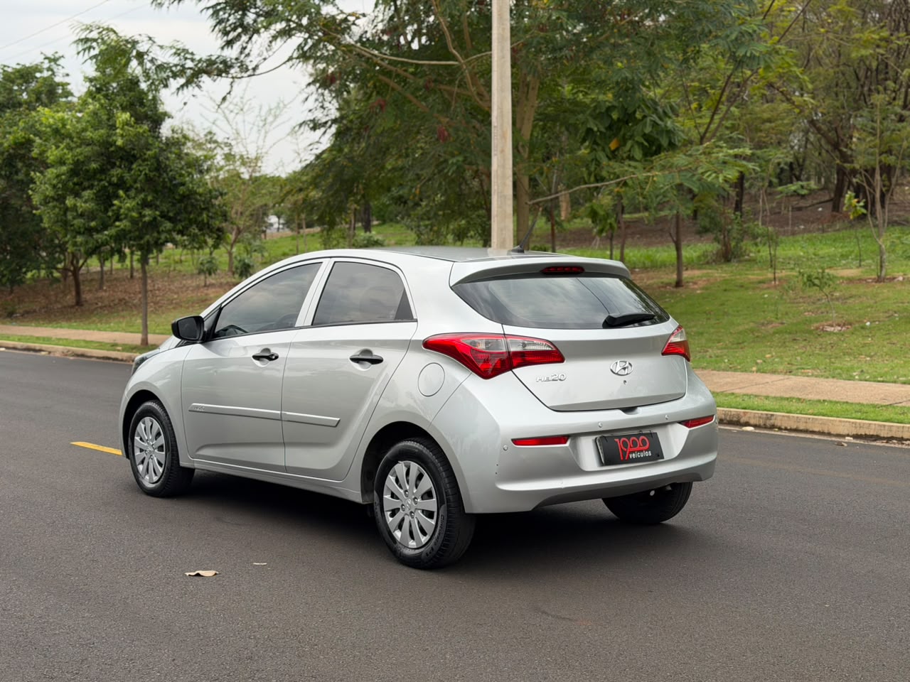 HYUNDAI HB20