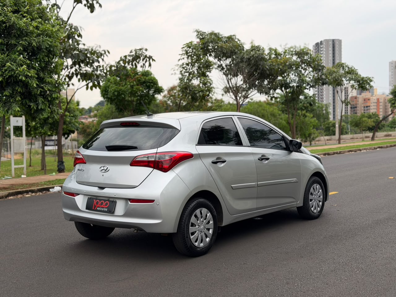 HYUNDAI HB20