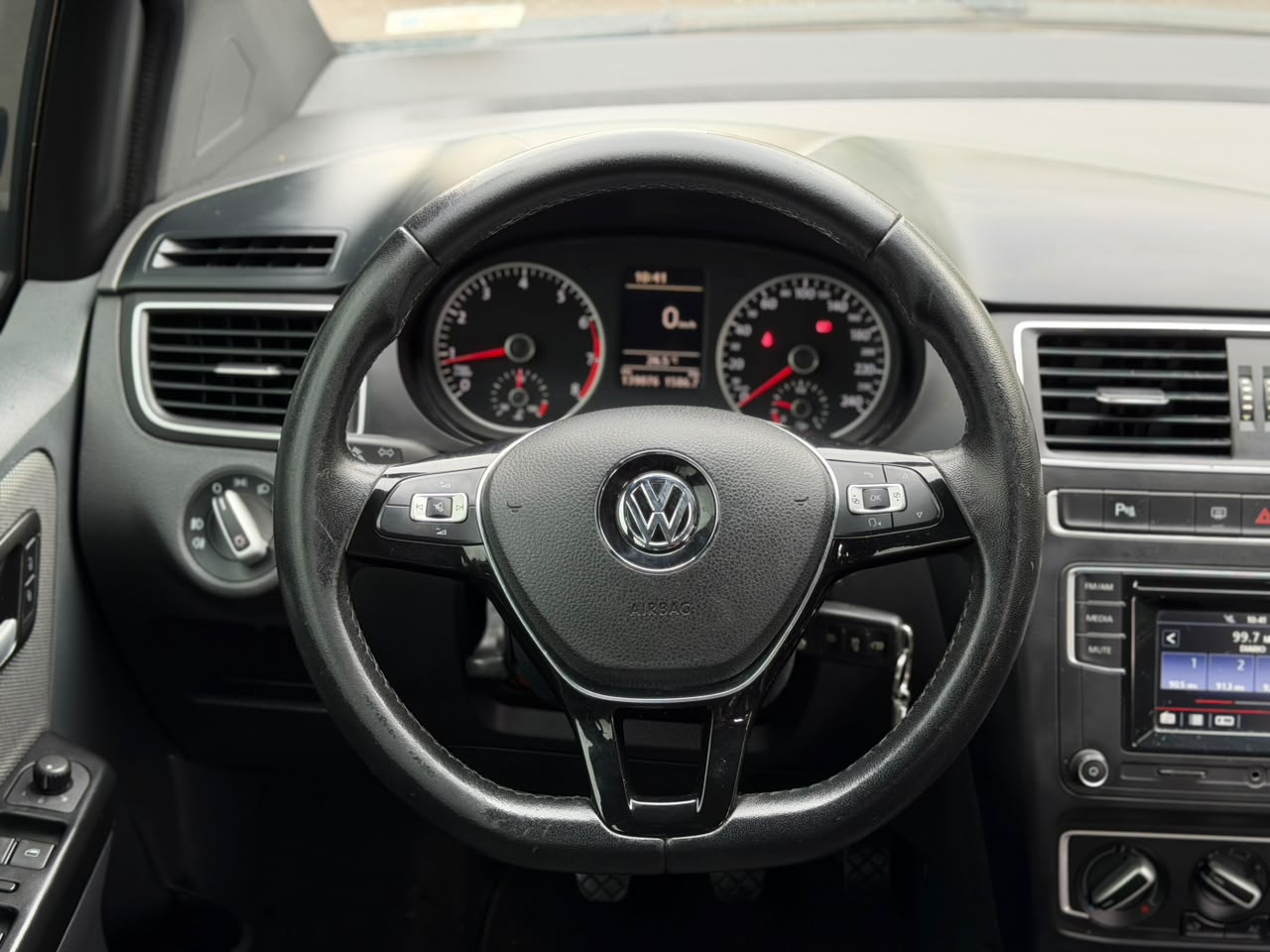 VOLKSWAGEN FOX
