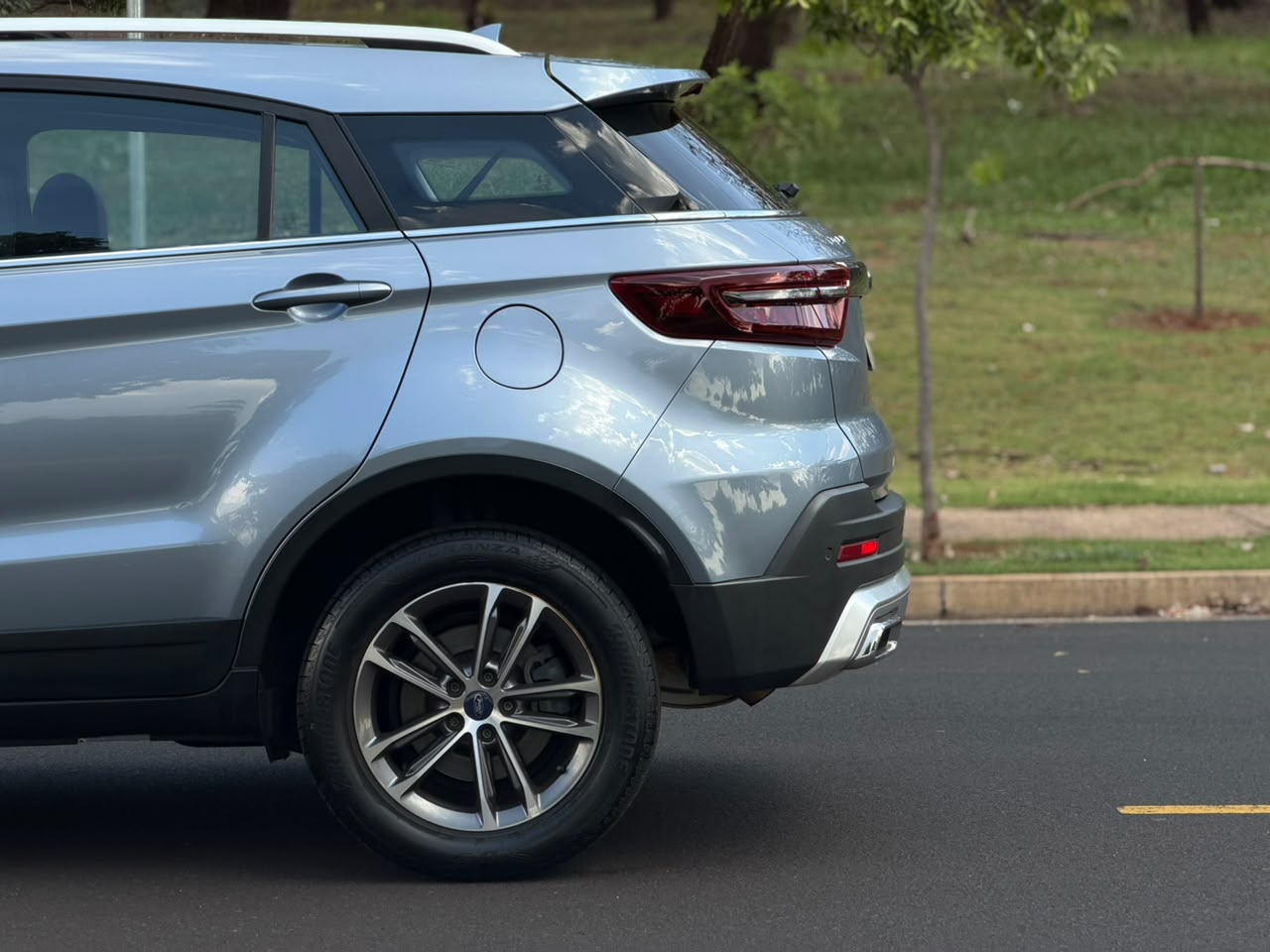 FORD TERRITORY