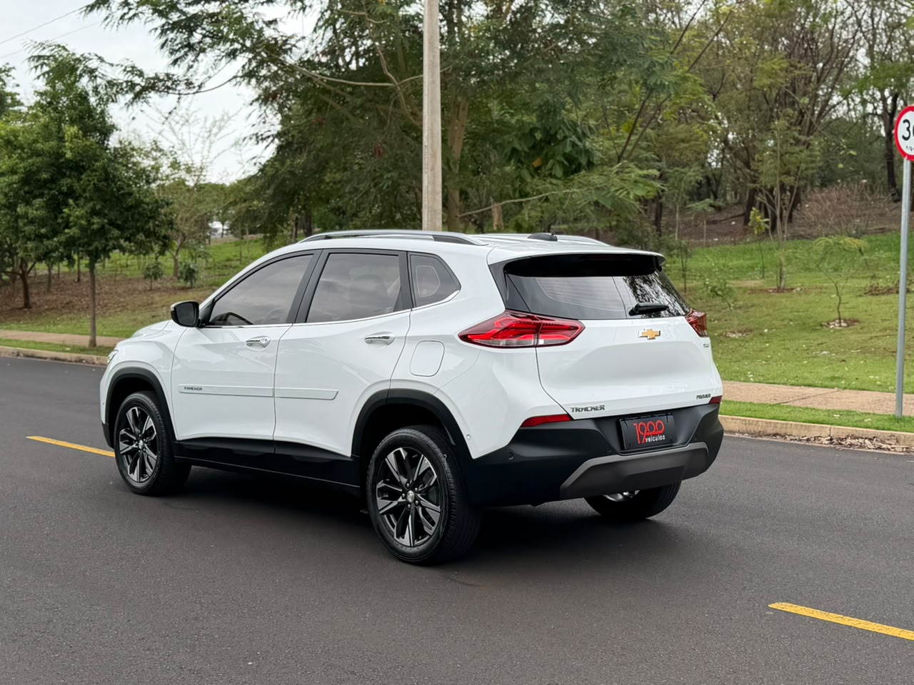 CHEVROLET TRACKER