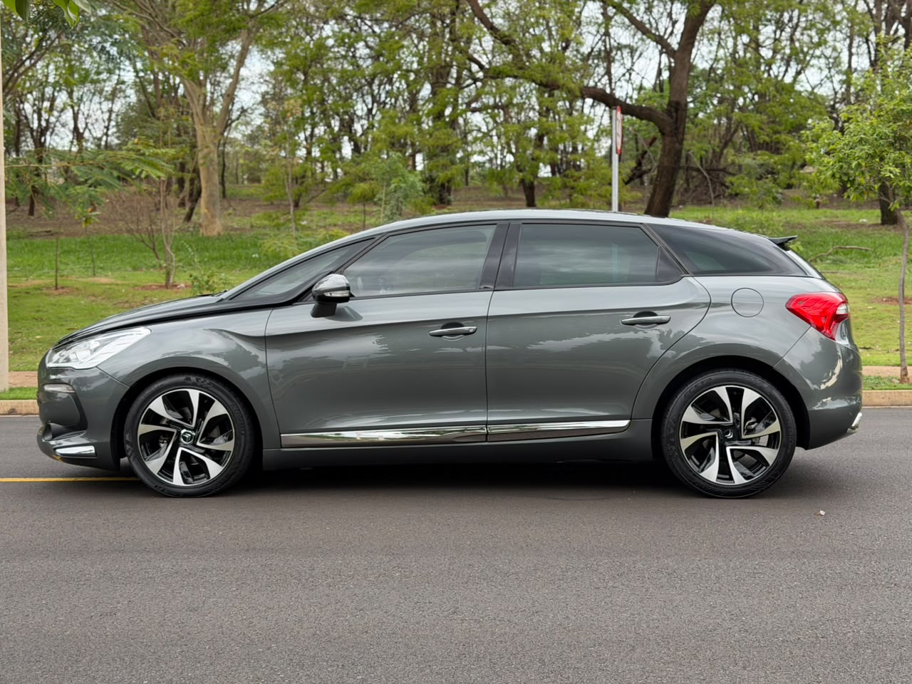 CITROEN DS5