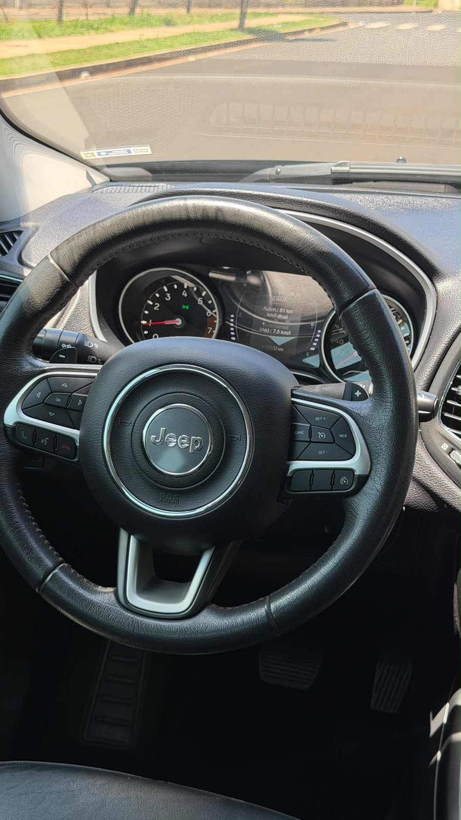 JEEP COMPASS