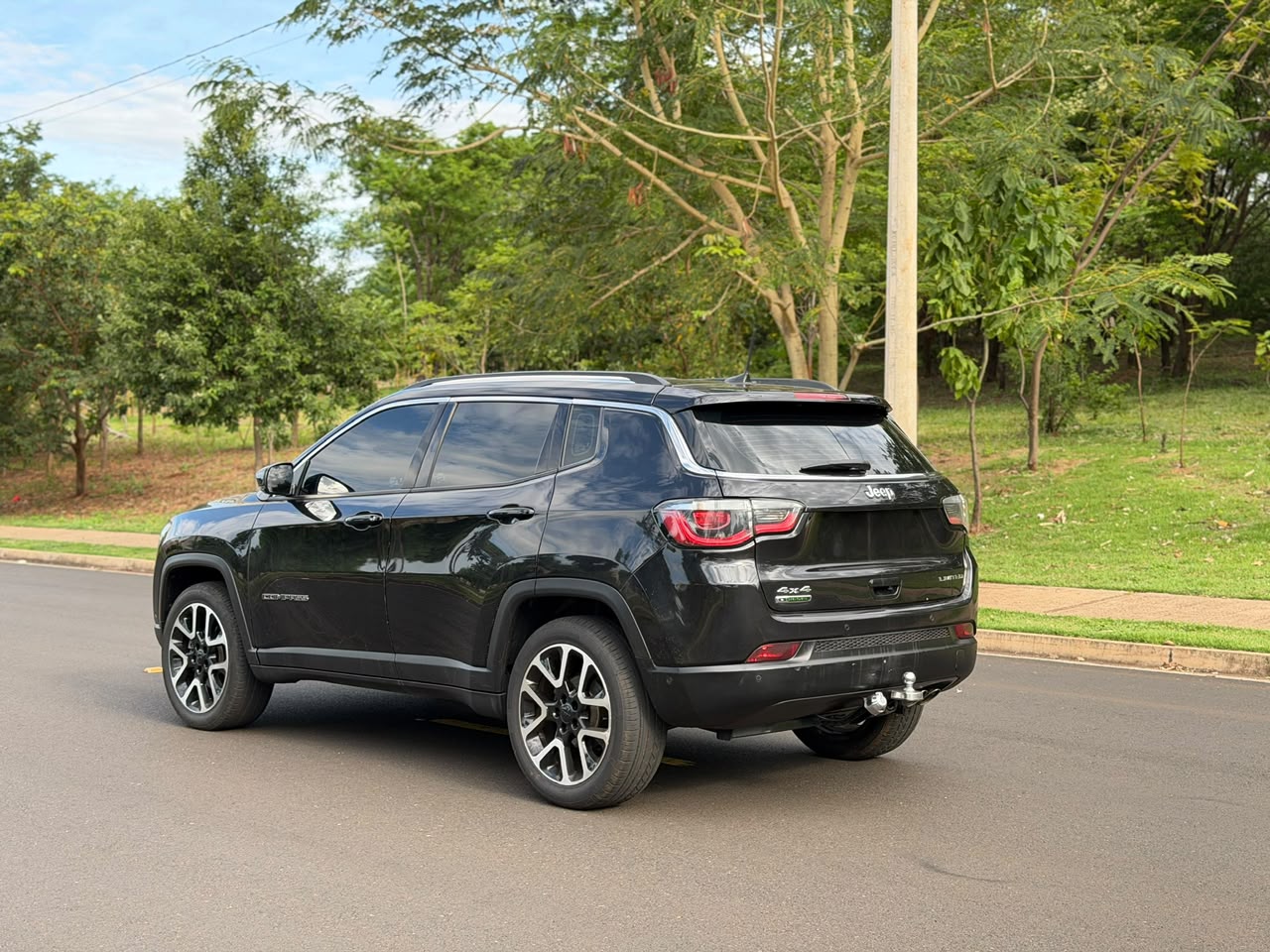 JEEP COMPASS