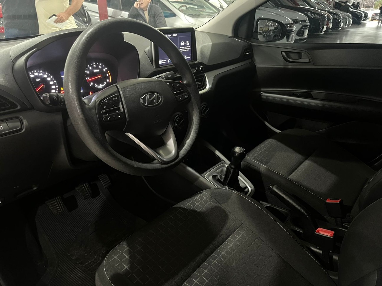 HYUNDAI HB20