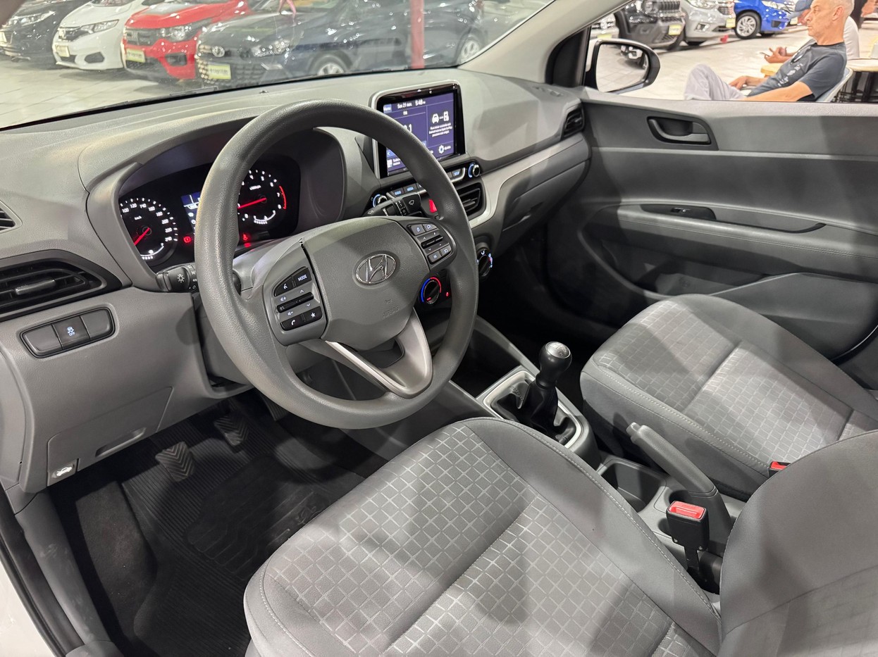 HYUNDAI HB20S
