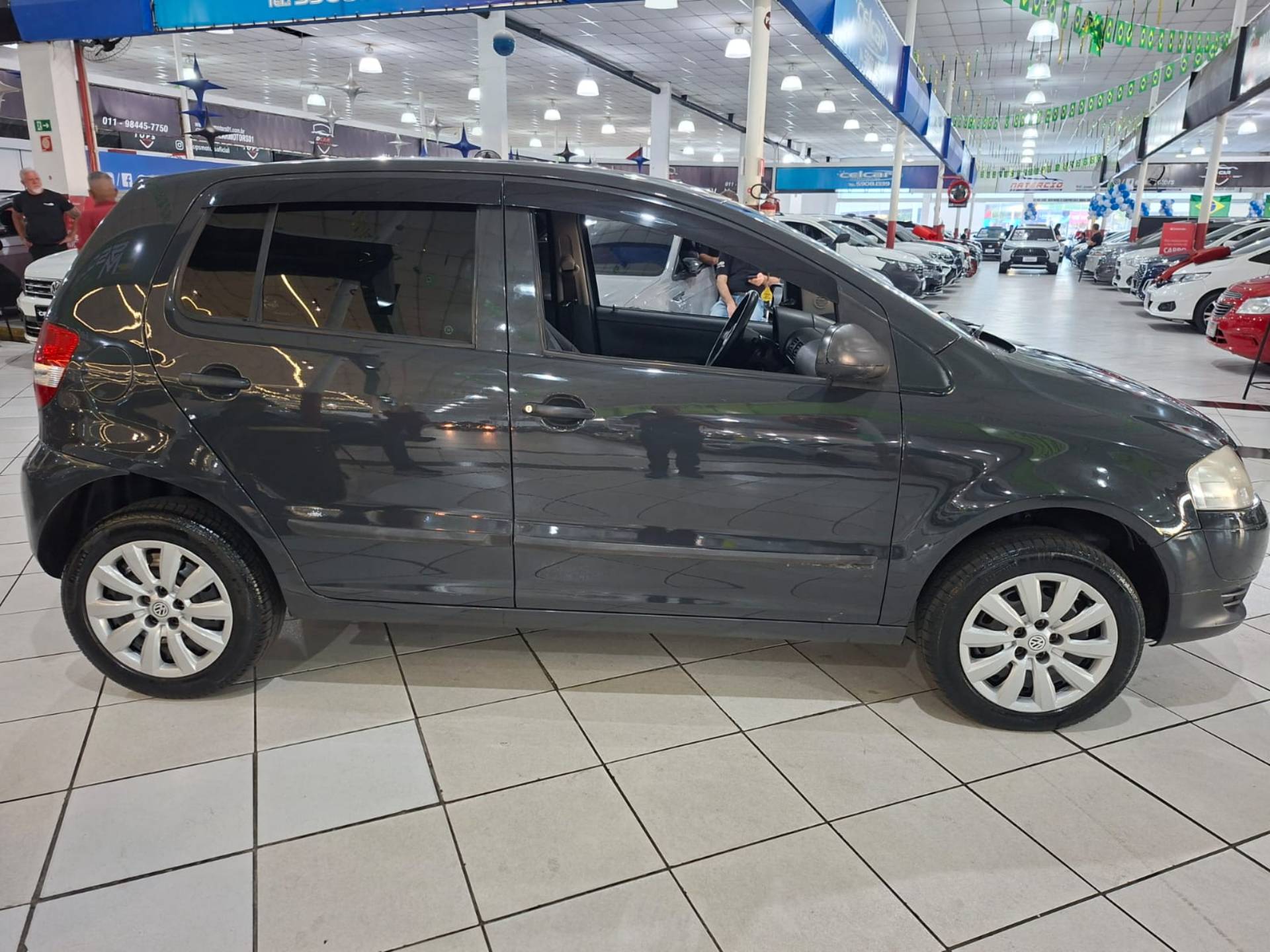 VOLKSWAGEN FOX