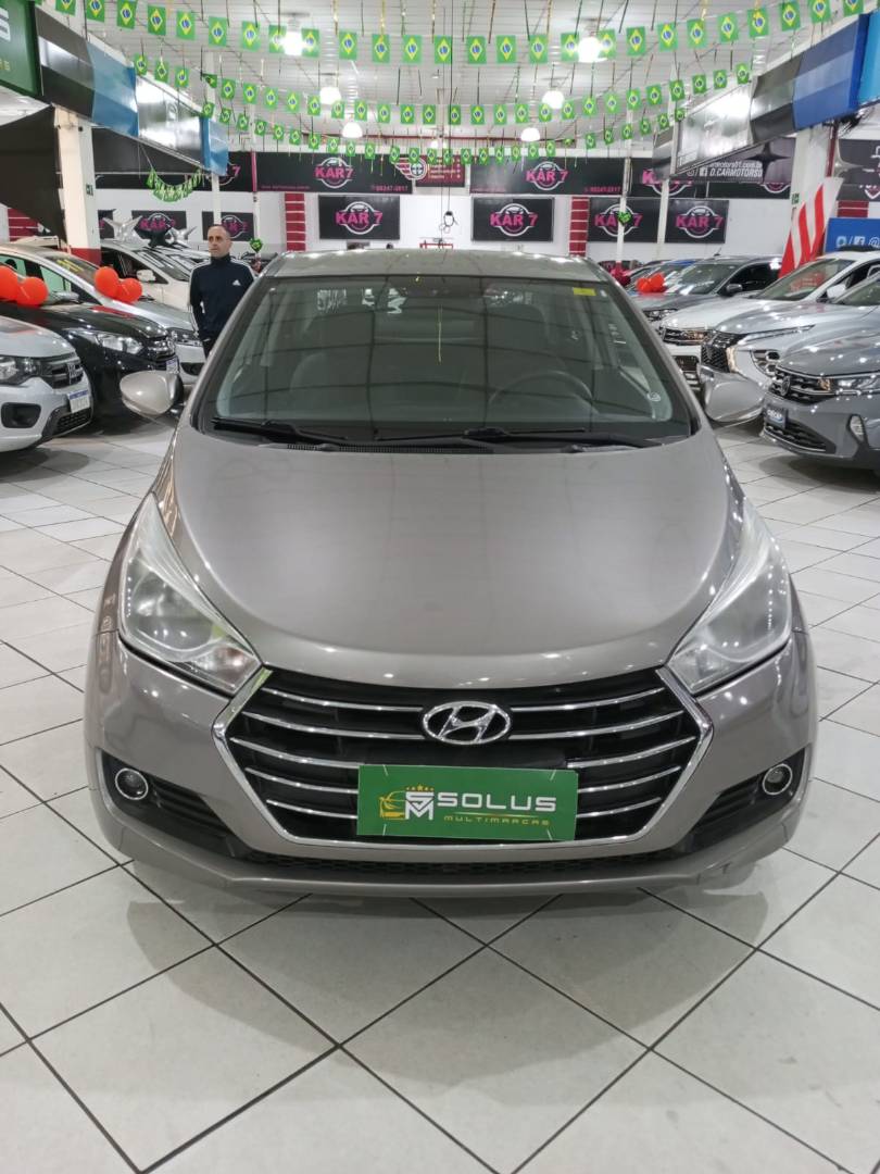 HYUNDAI HB20S