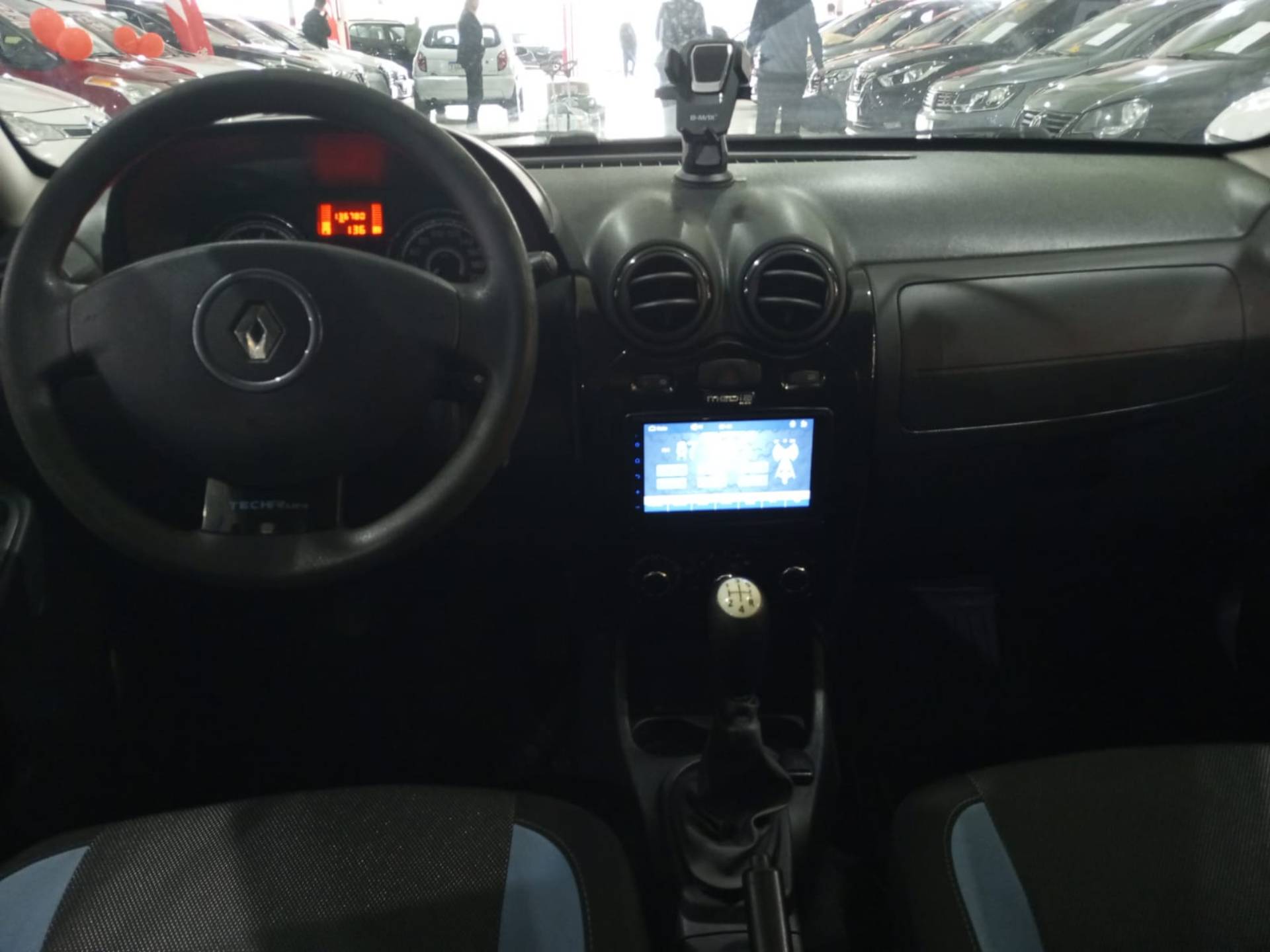 RENAULT SANDERO