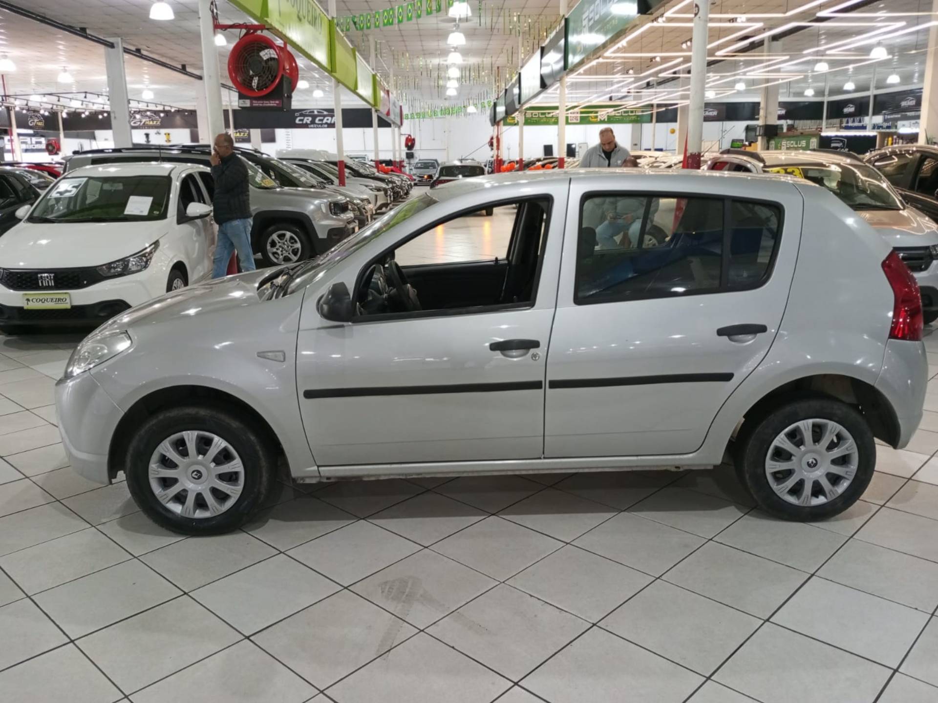 RENAULT SANDERO