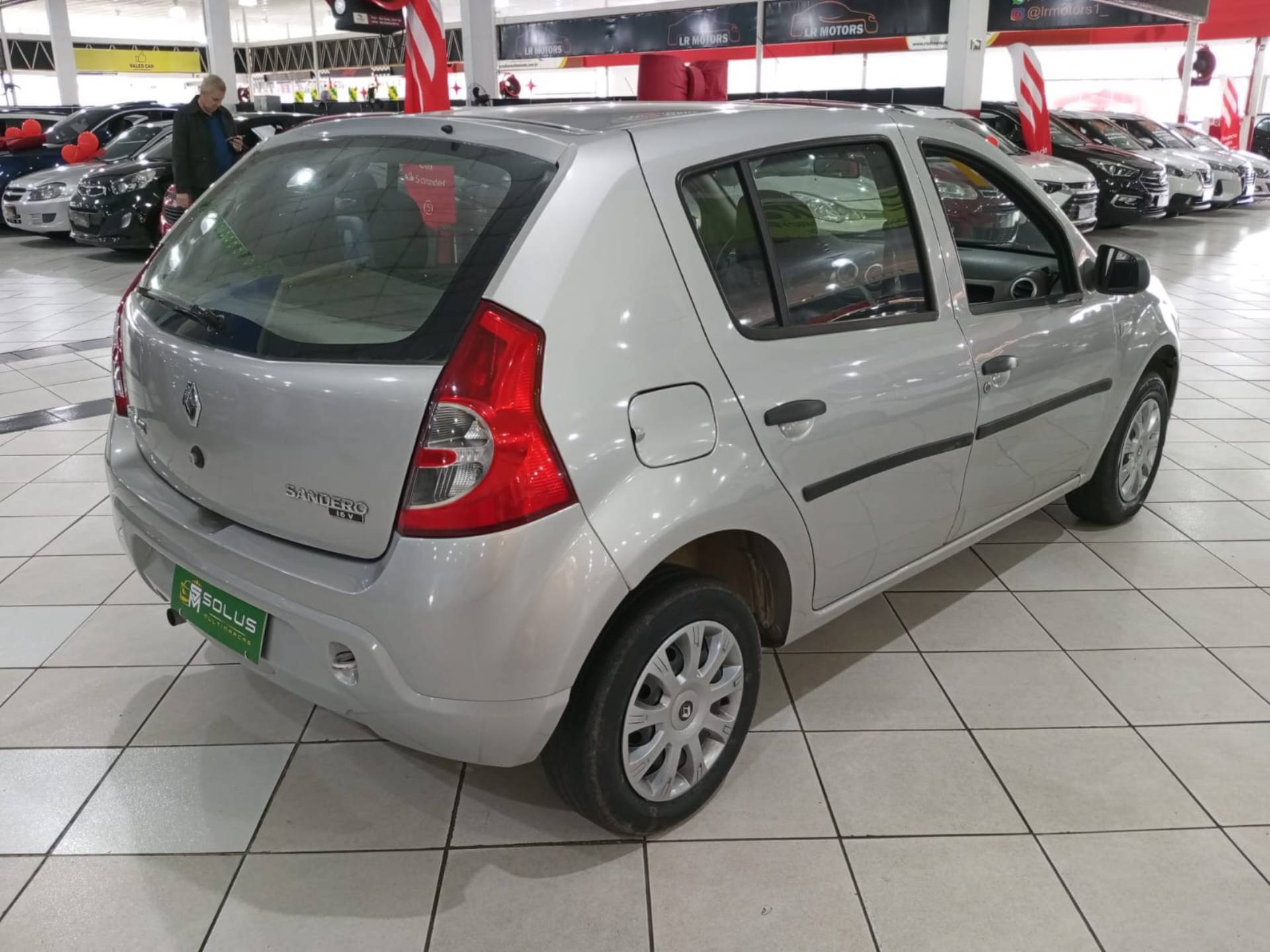 RENAULT SANDERO