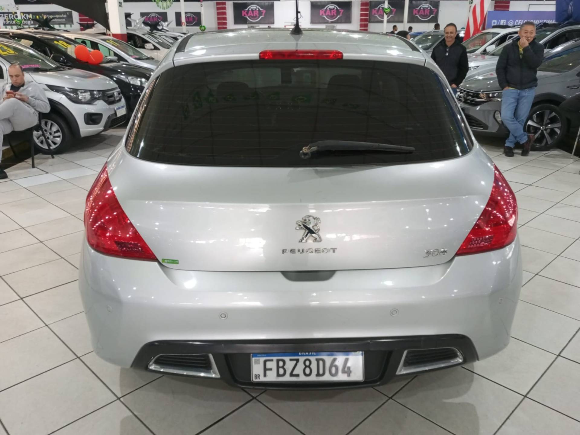 PEUGEOT 308