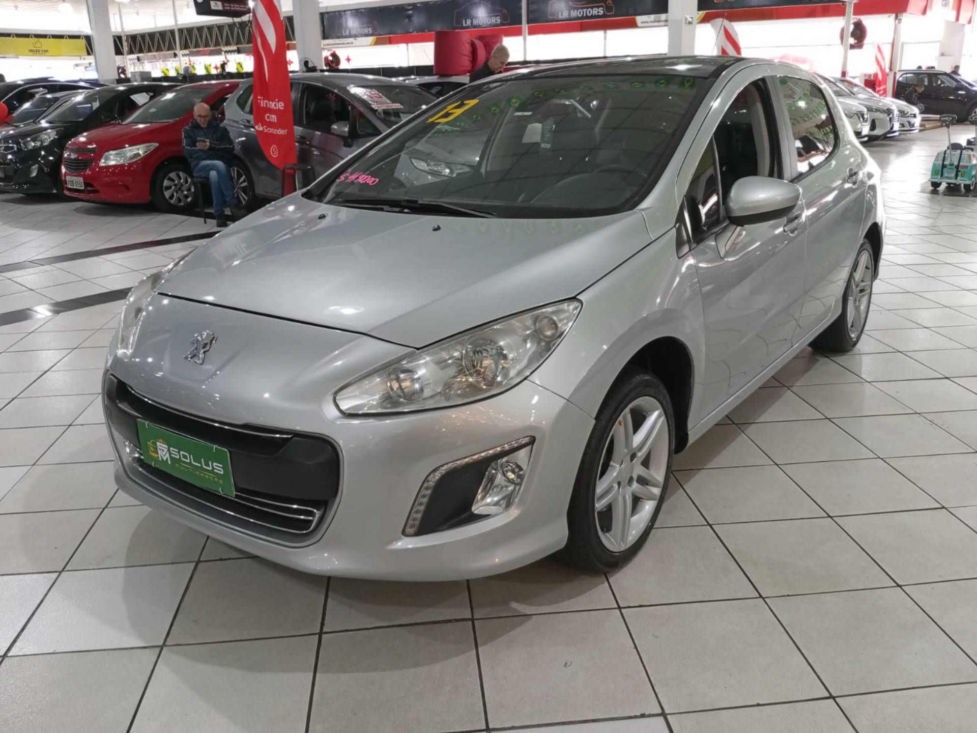 PEUGEOT 308