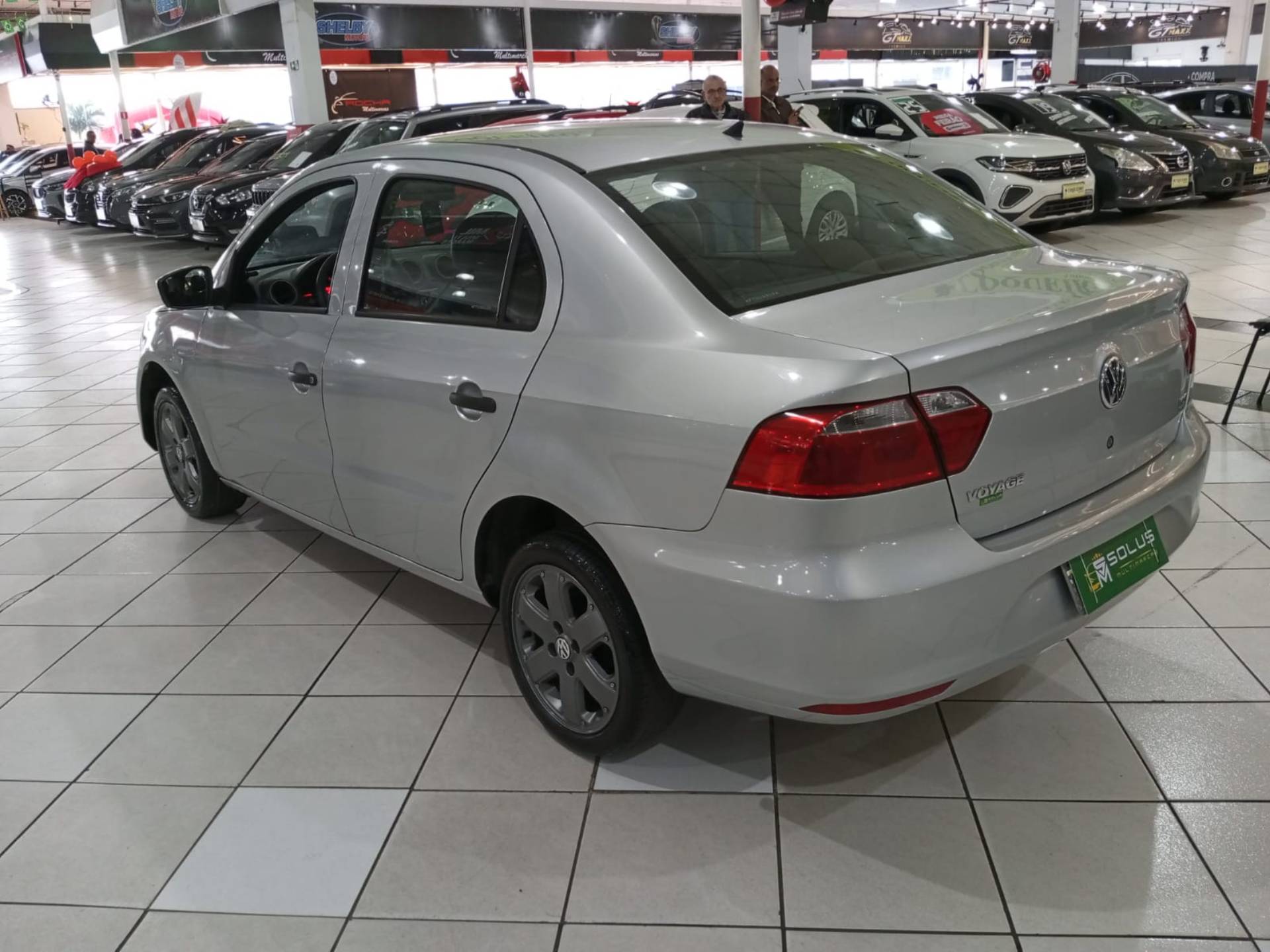VOLKSWAGEN VOYAGE