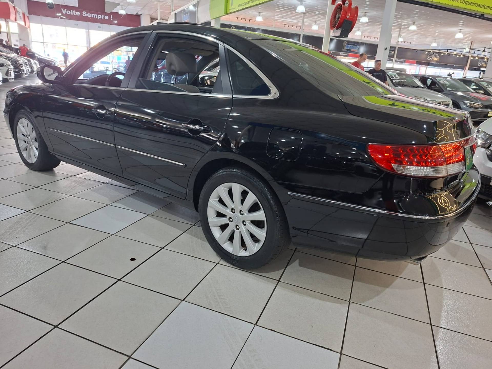 HYUNDAI AZERA