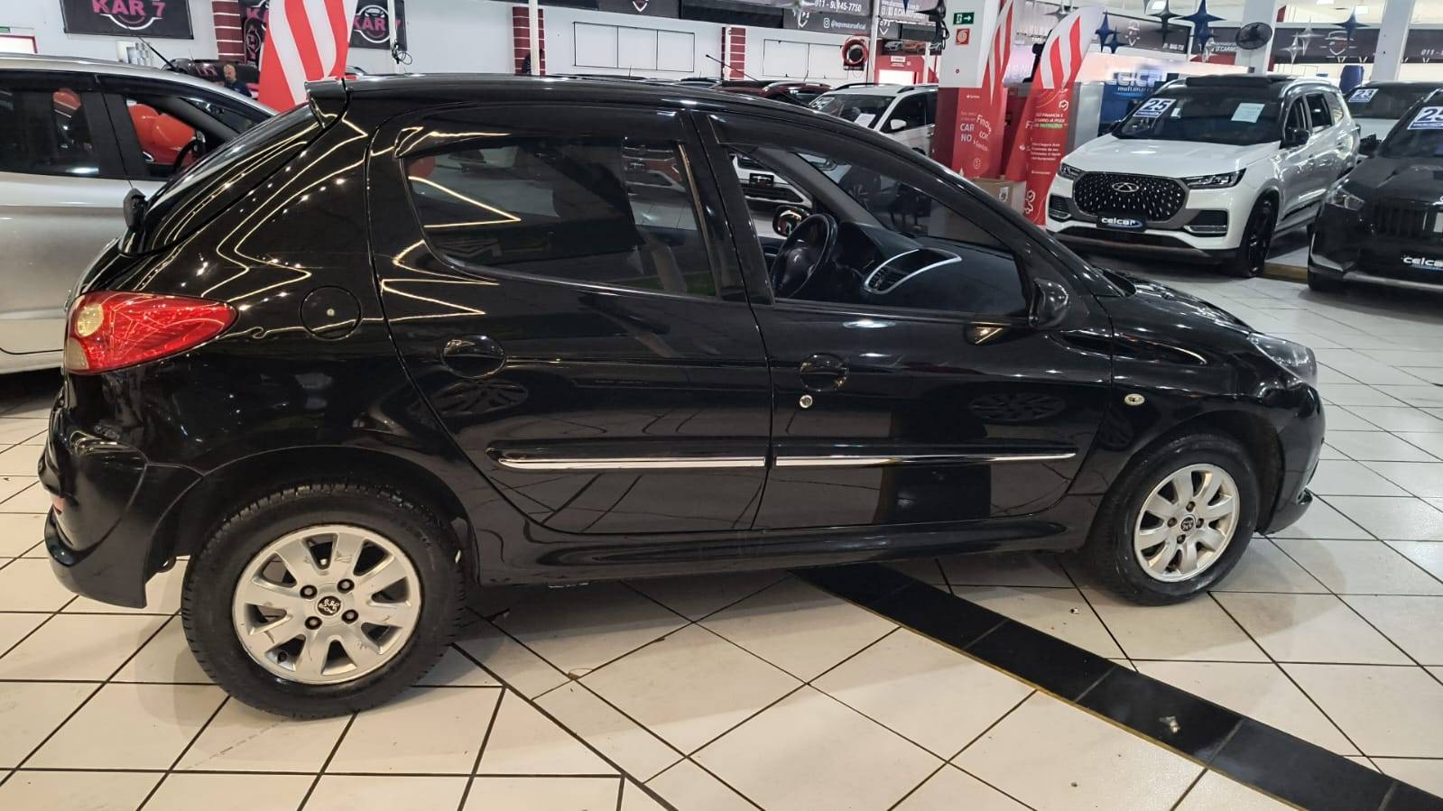 PEUGEOT 207